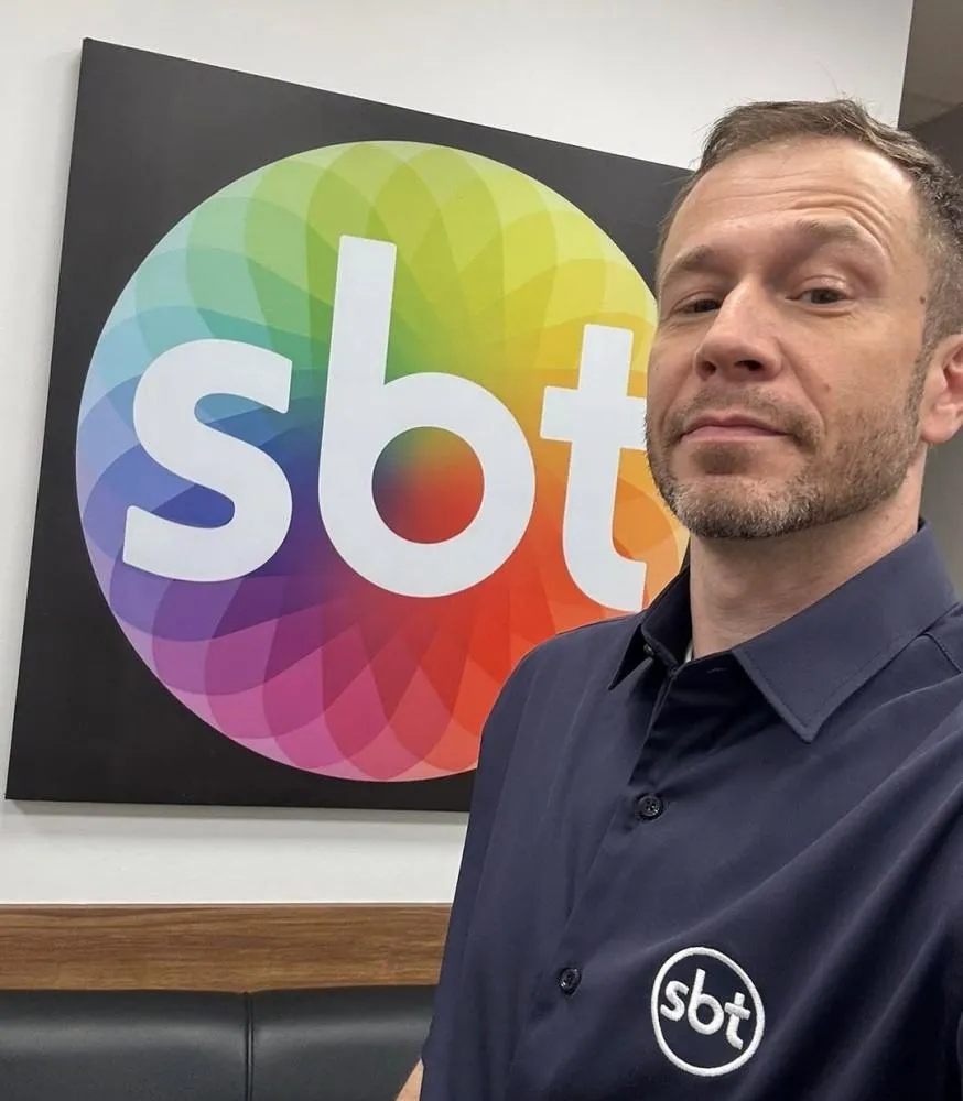 Tiago Leifert estreia no SBT como narrador da Champions League: “Vida nova”