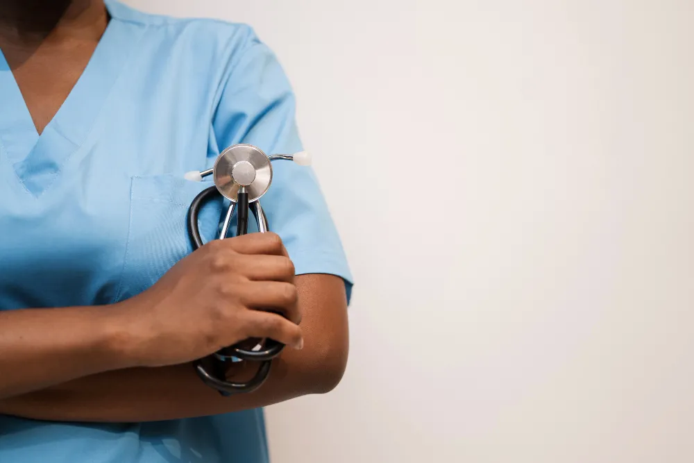 Prefeitura de Mata de São João convoca estudantes de medicina para recadastramento 
