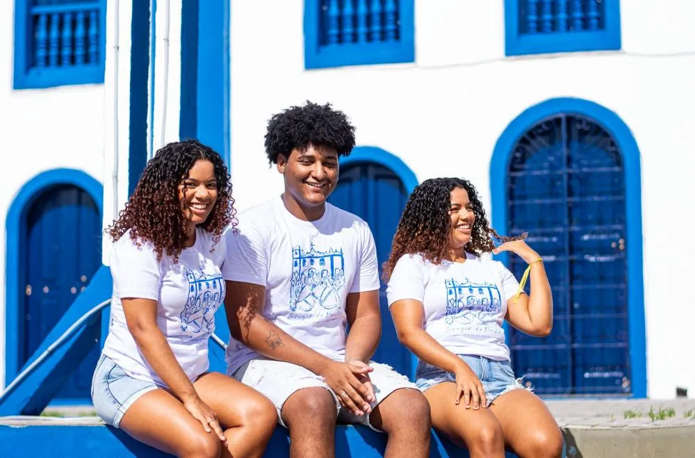 Camisaria MSJ lança coleção inspirada na Festa do Bonfim de Mata de São João