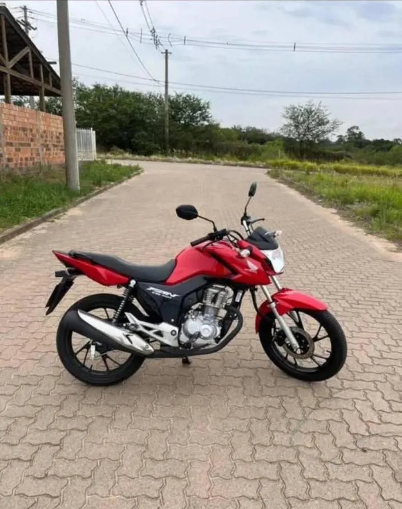 Homem tem moto furtada em condomínio em Mata de São João