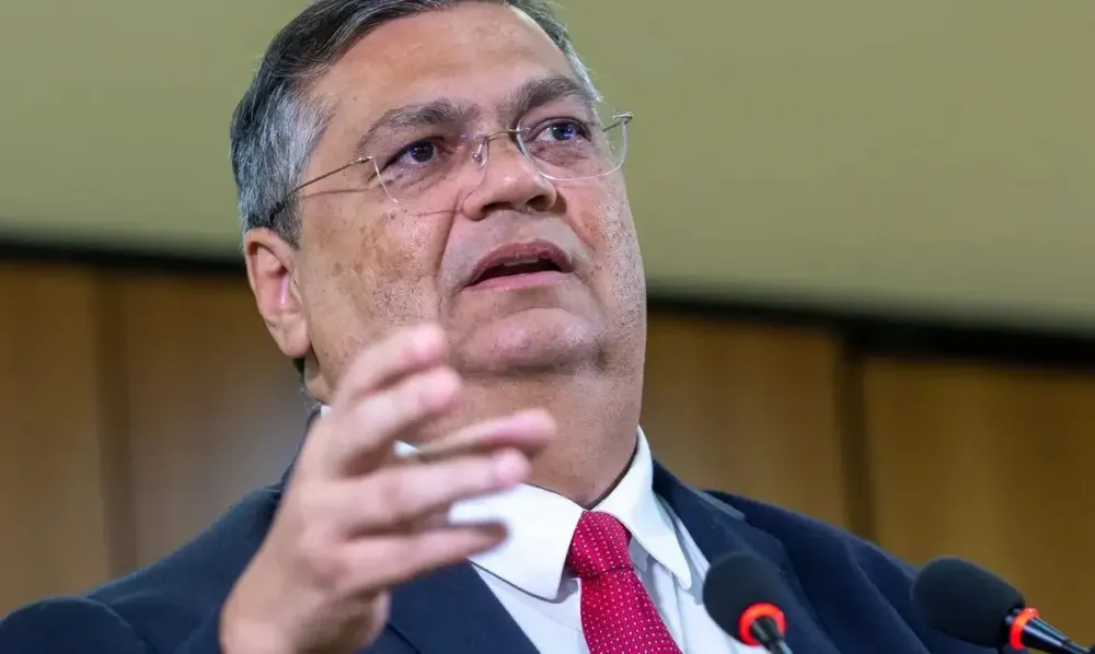 Dino libera repasse de emendas parlamentares para nove entidades