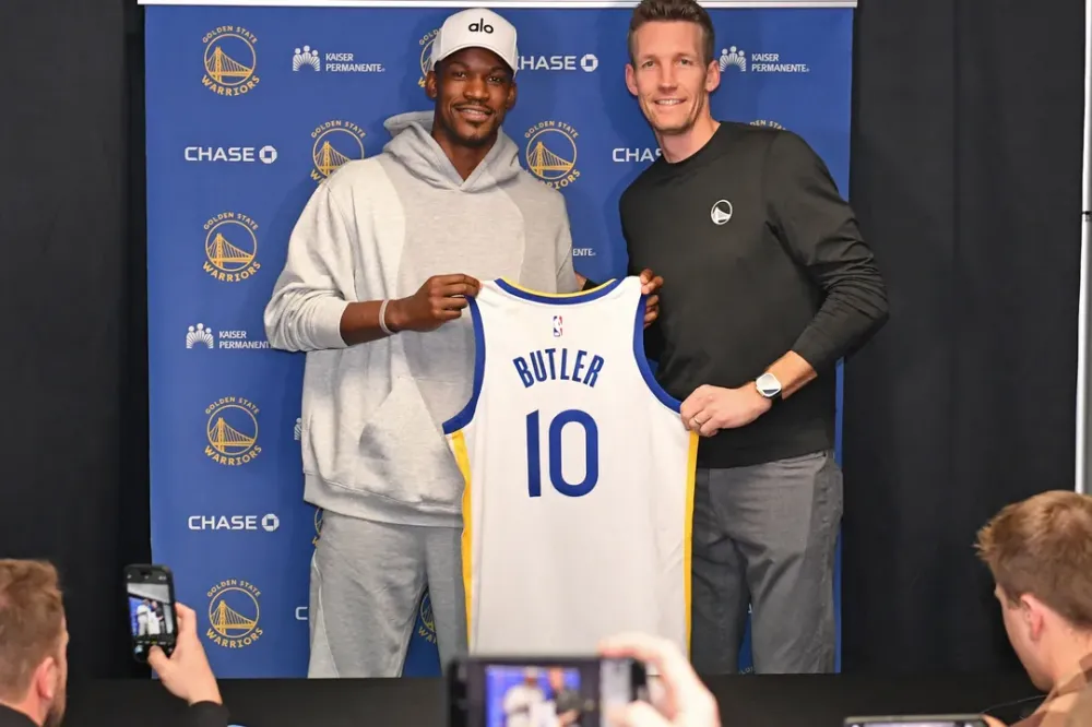 Astro da NBA usará camisa 10 em referência a Neymar Jr