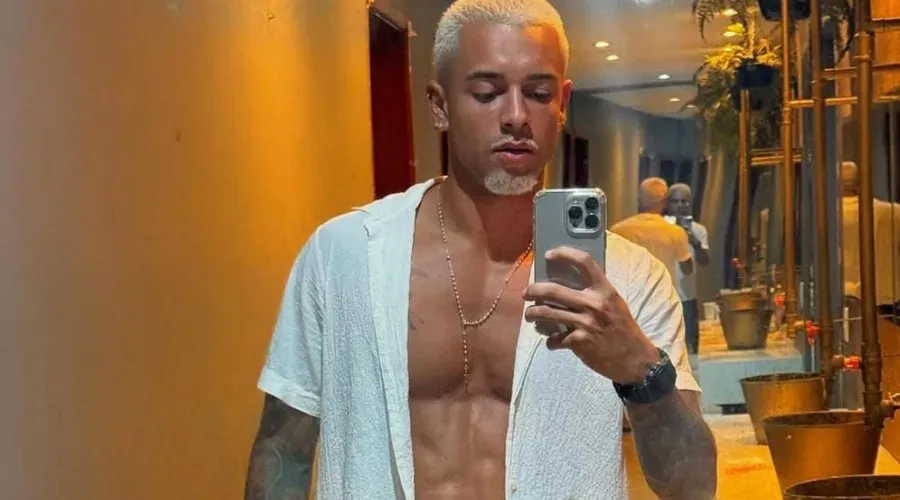 Ex-A Fazenda é alertado sobre tatuagem: “Na Bahia tu morre na hora”