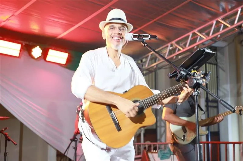 ”Músicos em cena” leva música ao vivo na Sede e no Litoral neste sábado
