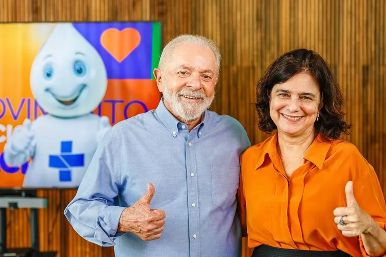 Lula deve iniciar reforma ministerial nesta semana com troca na Saúde