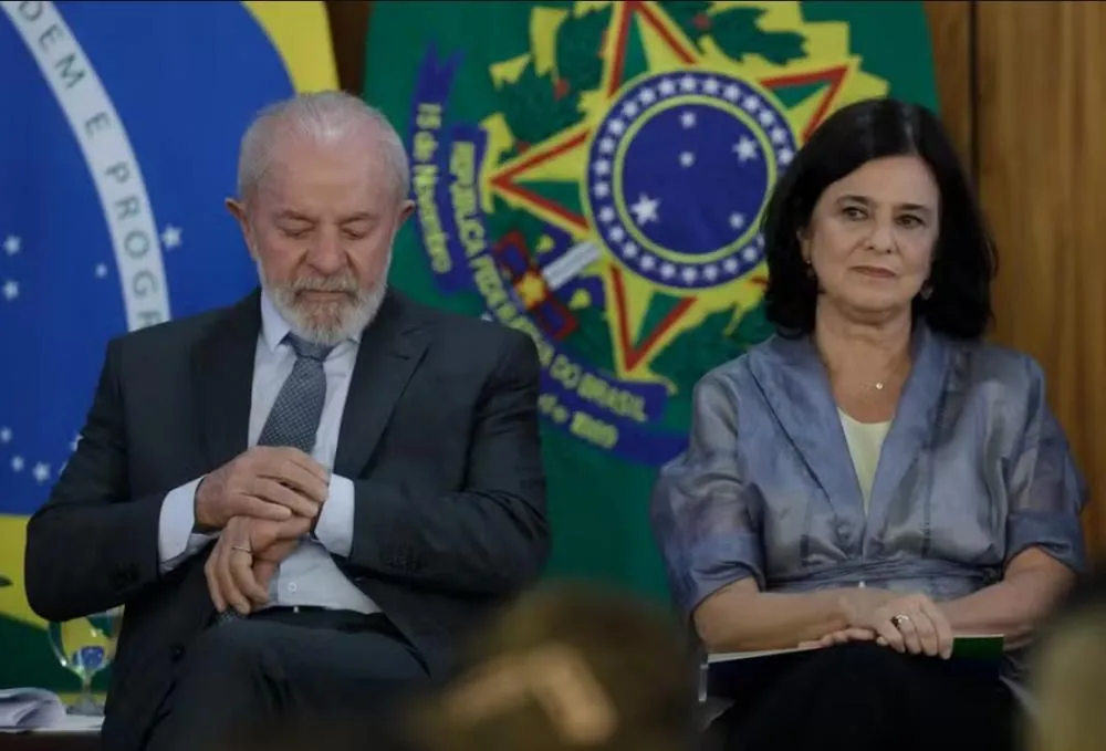 Lula demite Nísia após insatisfação, e Padilha assumirá Saúde