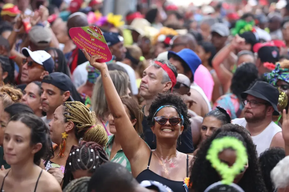 Seis cuidados para fortalecer a saúde durante e depois do Carnaval