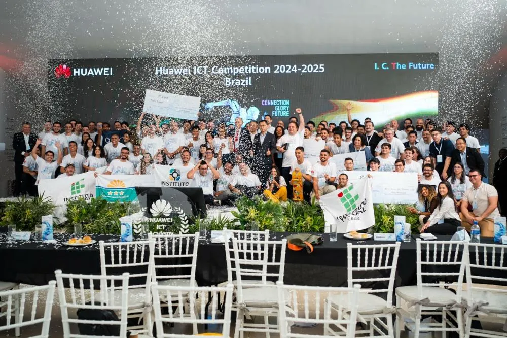 Estudantes de Camaçari ficam em 2º lugar na Huawei ICT Competition