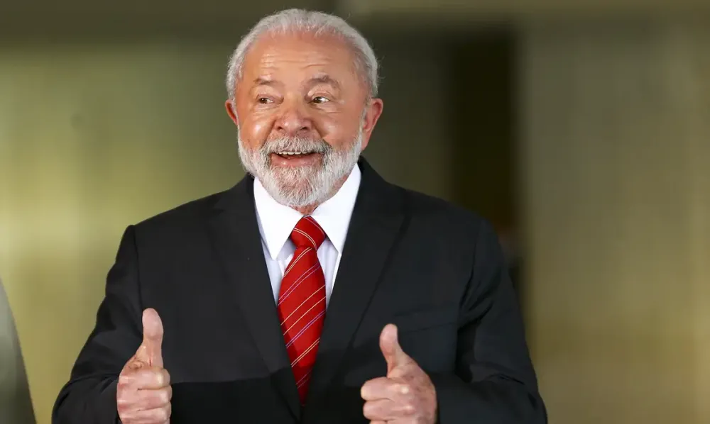 Com aprovação em queda, governo Lula prevê R$ 30,7 bi em medidas populares