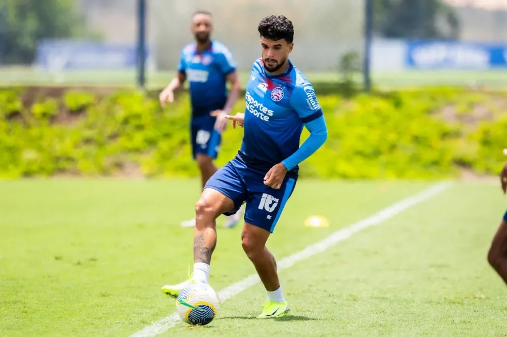 Bahia encara o Jacuipense no primeiro jogo da semifinal do Baianão
