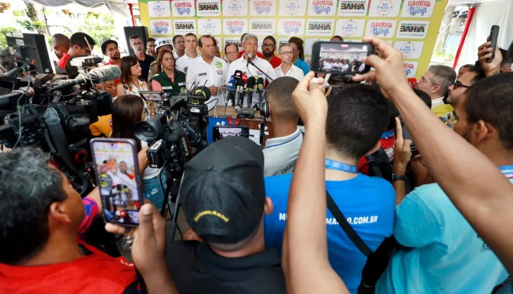 Jerônimo Rodrigues destaca trabalho integrado do Governo do Estado no Carnaval 2025