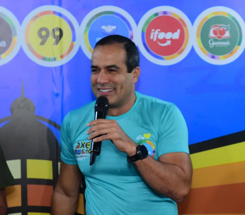 “Nosso menor circuito é maior que o Carnaval deles”, diz Bruno Reis