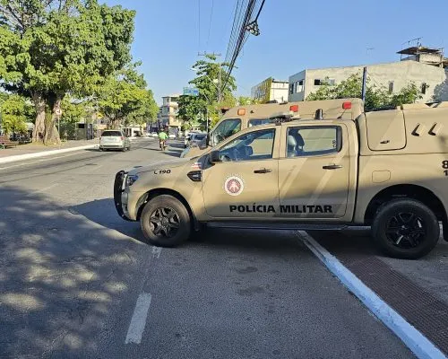 Jovem de 18 anos é morto a tiros na porta de casa em Camaçari