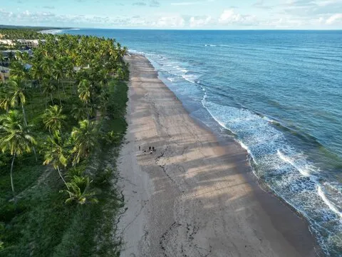 Turista de São Paulo morre afogado na Praia do Forte 