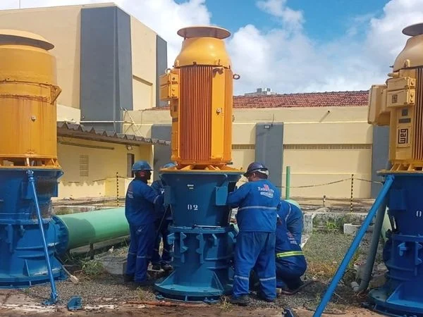 Fornecimento de água começa a ser retomado em parte dos bairros afetados por manutenção