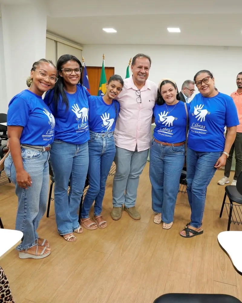 Cerimônia marca abertura de curso de libras em Pojuca