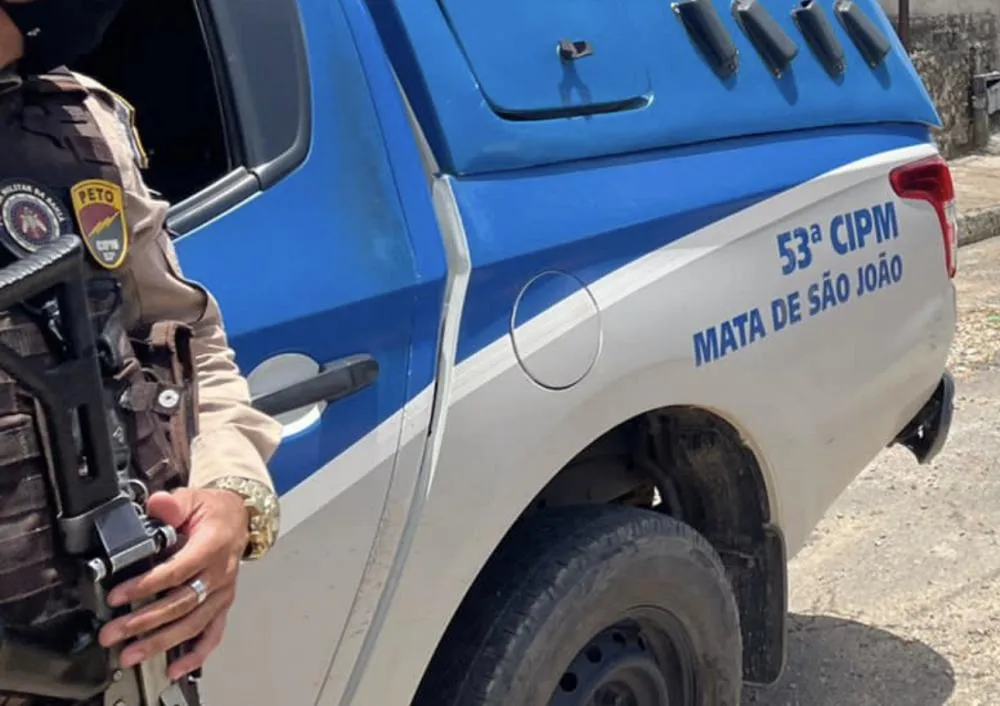Homem agride companheira e foge na zona rural de Mata de São João