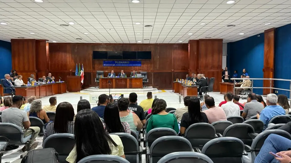 Câmara de Dias d'Ávila altera horário das sessões ordinárias novamente