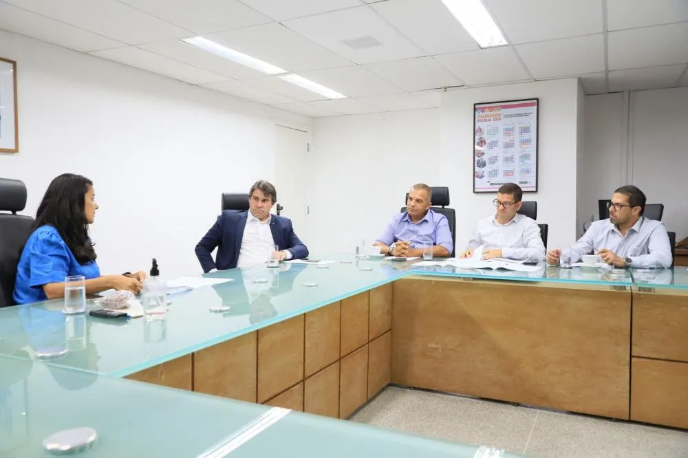 Prefeitura solicita dois prédios do Estado para implantação de unidades educacionais