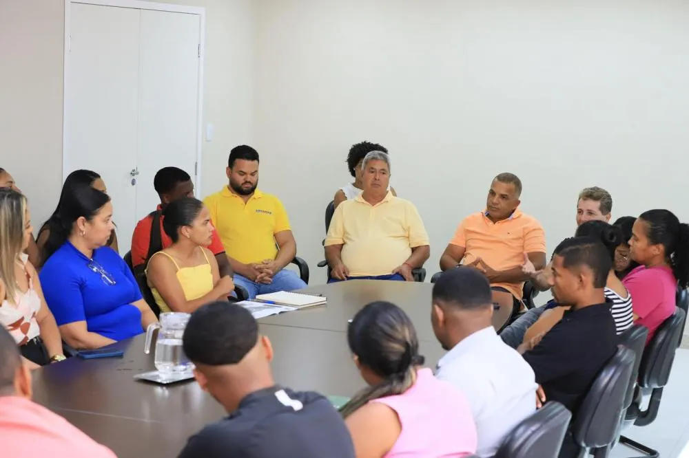 Prefeitura se reúne com comerciantes que ocuparão Villa Gastronômica, no antigo ADM