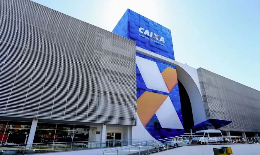 PF cumpre operação em Salvador após rombo milionário na Caixa Econômica