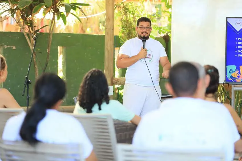 Mata de São João sedia encontro sobre gestão e implantação de sistema de coleta seletiva