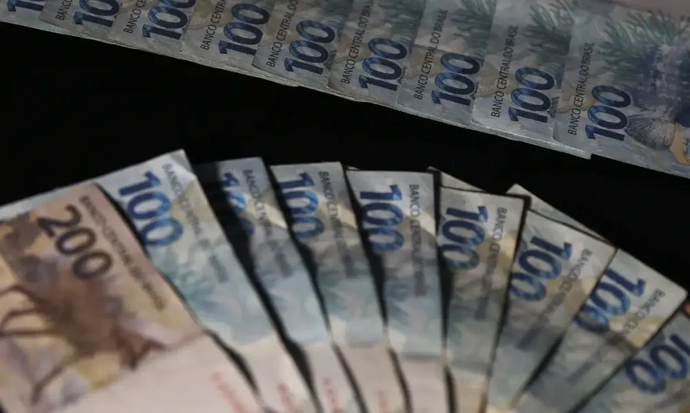 Alíquota do ICMS sobre compras internacionais sobe de 17% para 20%