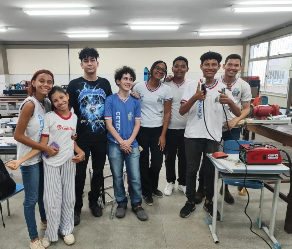 Estudantes de Camaçari vão participar de competição da Nasa nos EUA