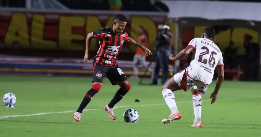 Vitória sofre nova derrota no Brasileirão e segue na zona de rebaixamento