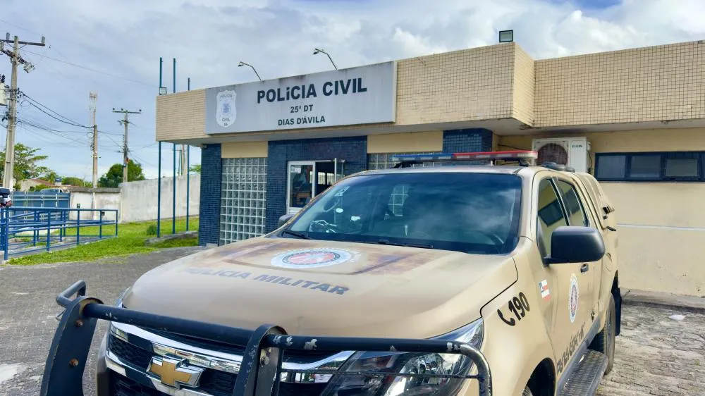 Suspeitos fogem após invasão a empresa no Polo de Apoio, em Dias d’Ávila