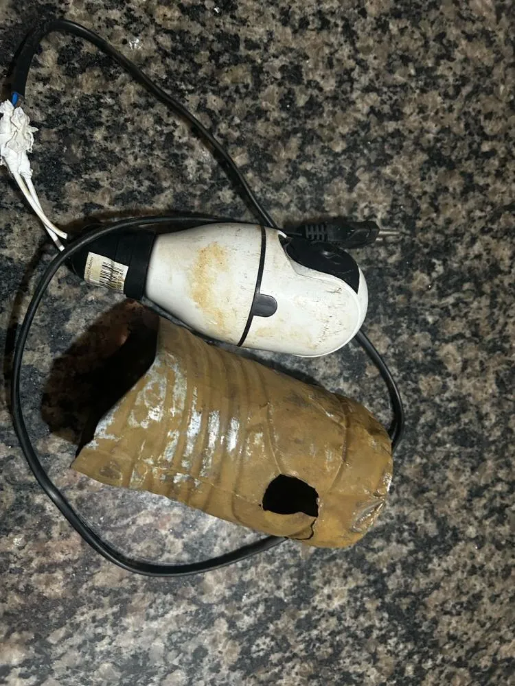 Câmera clandestina é apreendida pela PM em Lauro de Freitas