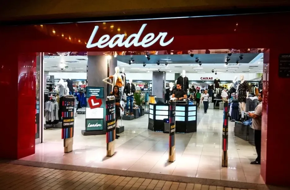 Justiça decreta falência do Grupo Leader