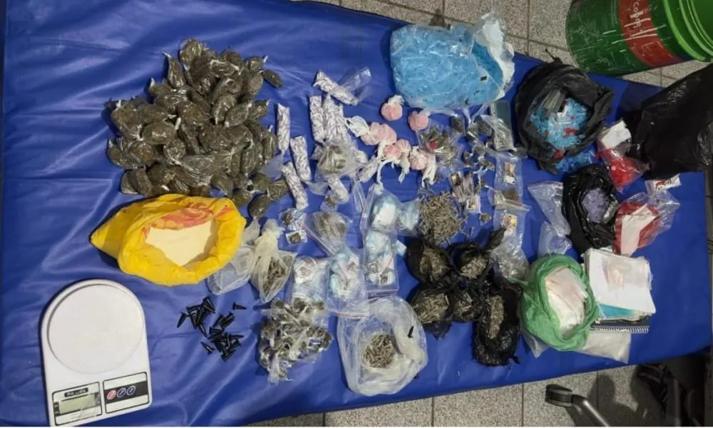 Drogas são apreendidas pela PM em Lauro de Freitas