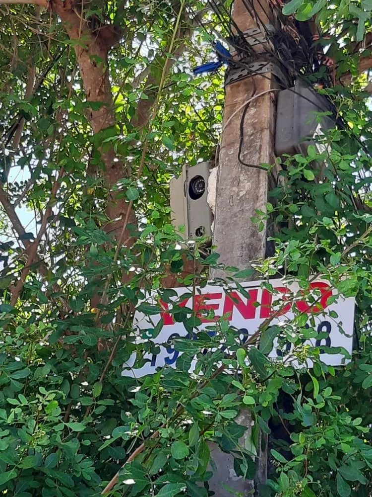 Câmera clandestina é retirada pela PM em condomínio de Imbassaí