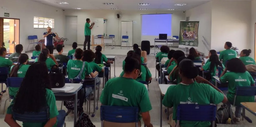 Projeto abre inscrições de aulões gratuitos do Enem para estudantes de Pojuca e região