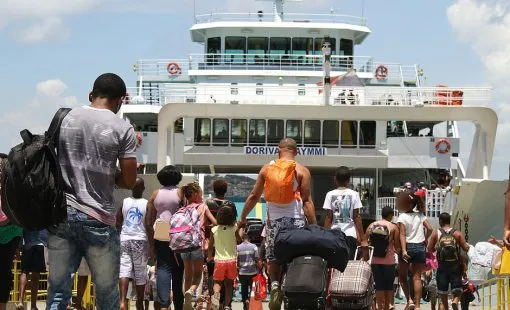 Retorno do feriado: Travessia Salvador-Mar Grande prevê fluxo intenso