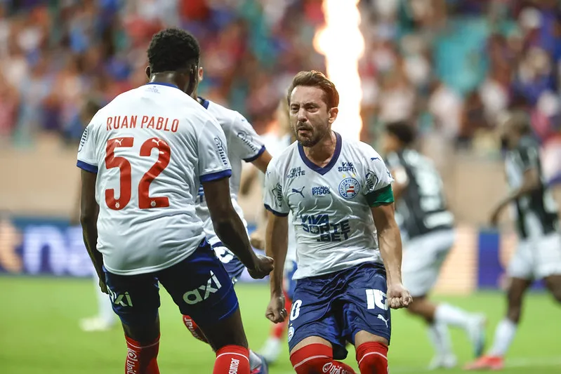 Bahia vence o Ceará nos acréscimos e encerra jejum no Brasileirão