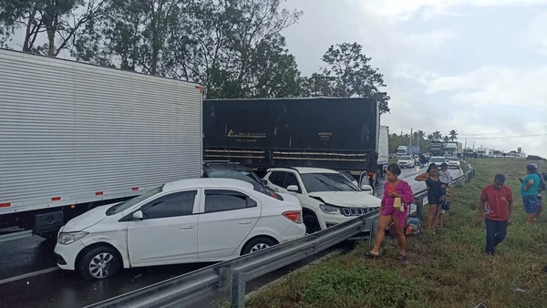 PRF registra mais de 50 acidentes com 11 mortes em operação na Semana Santa