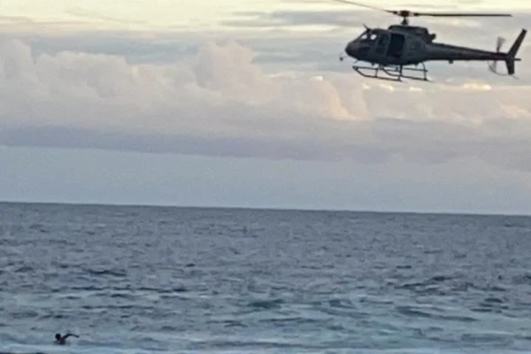 Turista italiano é resgatado após afogamento na Barra