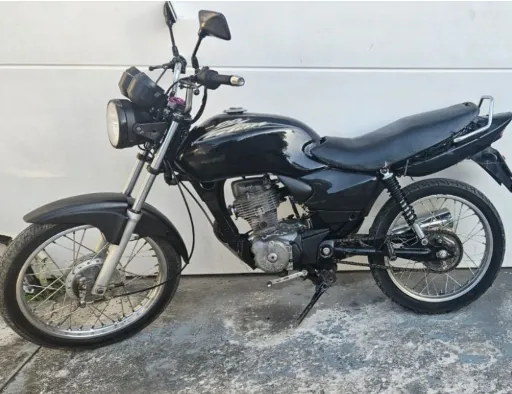 PM apreende motocicleta com sinais de adulteração em Imbassaí