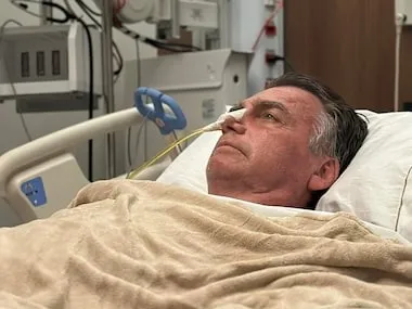 Bolsonaro segue estável, mas ainda não tem movimentos intestinais 