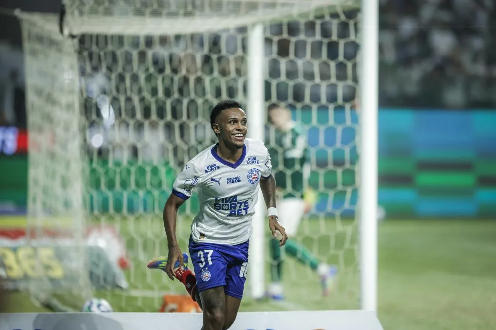 Bahia vence Palmeiras com gol no apagar das luzes e sobe na tabela do Brasileirão