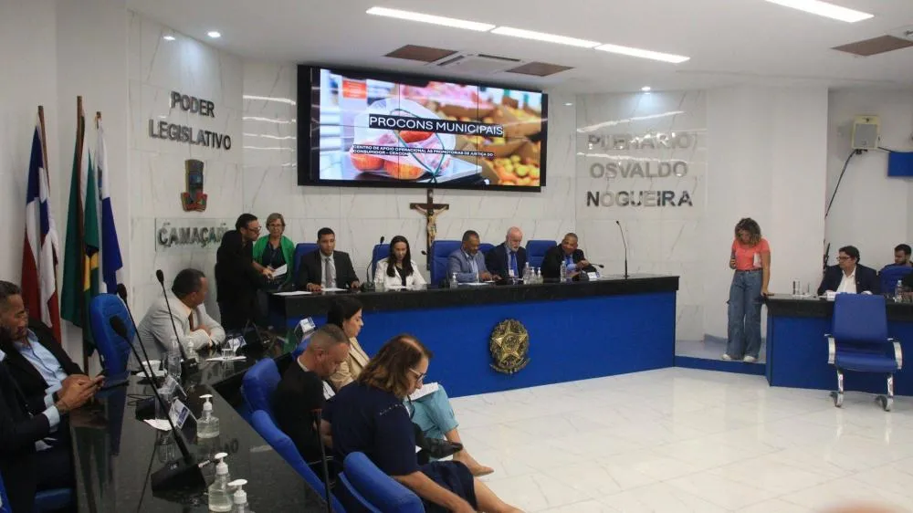 Vereadores de Camaçari participam de reunião sobre implantação de Procon em Camaçari