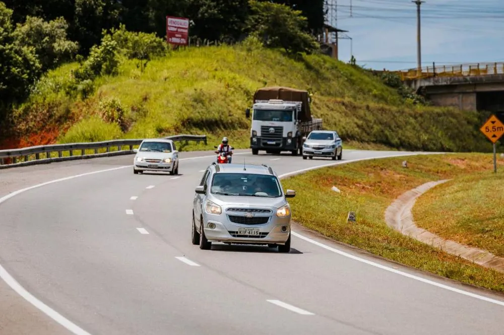 Operação Dia do Trabalhador: São esperados 600 mil veículos no Sistema BA-093 e BA-099