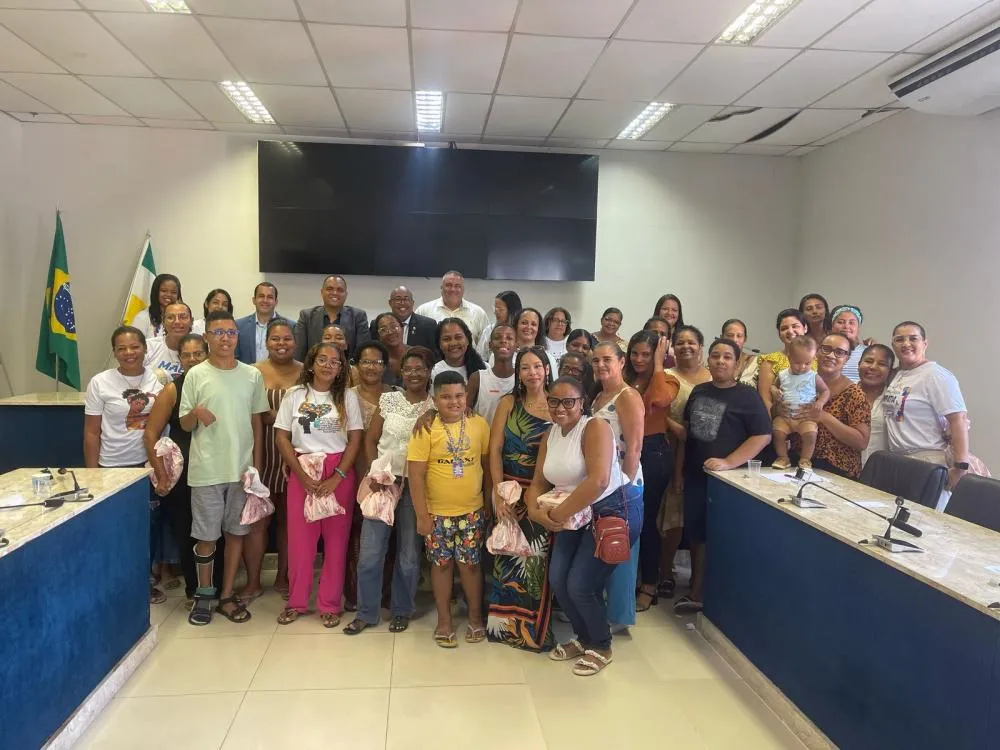 Câmara realiza sessão com foco no acolhimento de pais e mães de filhos atípicos