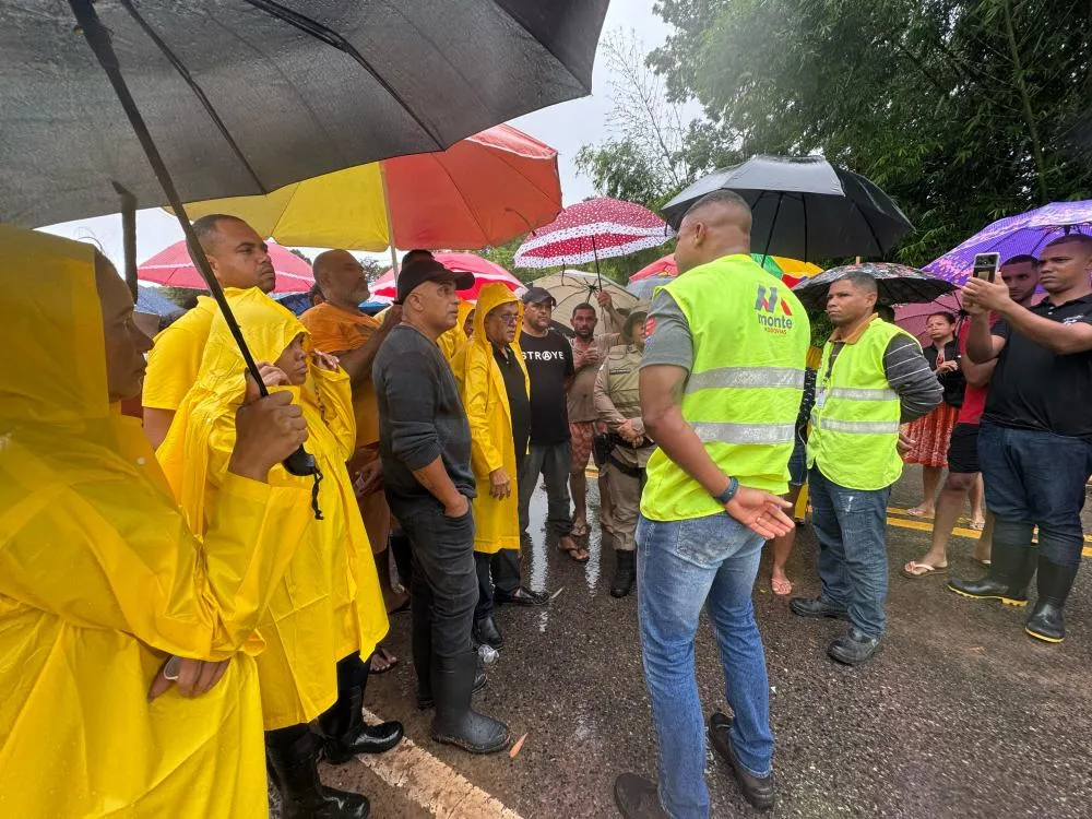 BA-093 é liberada após moradores do Camboatá imporem prazo para ação da Bahia Norte