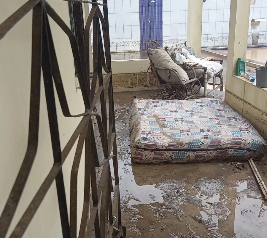 Moradora do Monte Líbano cobra resposta da prefeitura após mais um alagamento no bairro