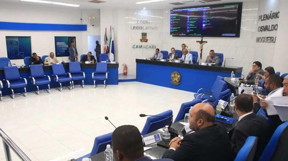 Vereadores pedem criação de HUB de Inovação e Tecnologia e criação de Farmácias 24h nos distritos