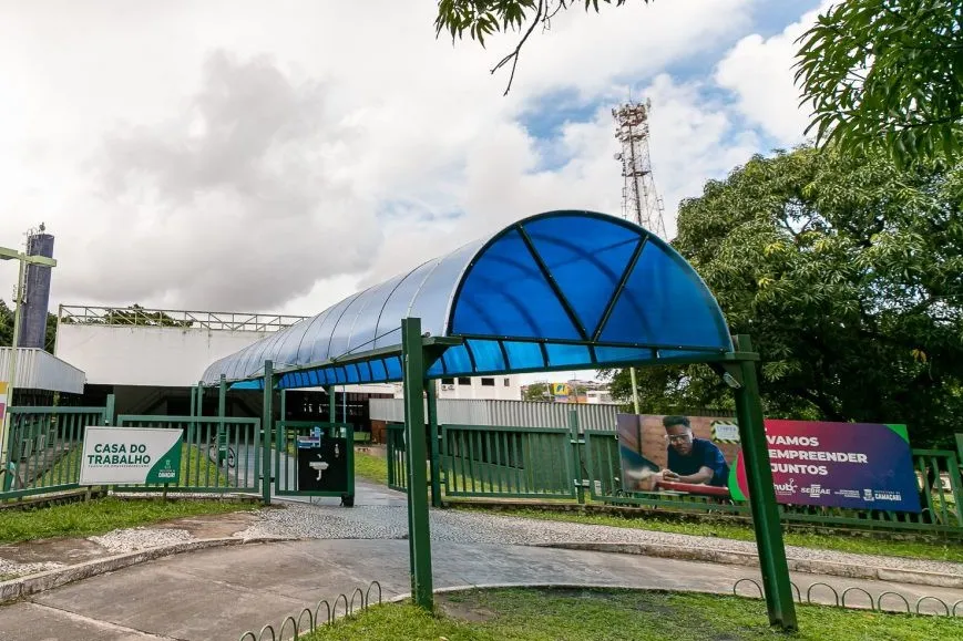 Servidores aprovam reajuste proposto pela prefeitura municipal durante assembleia