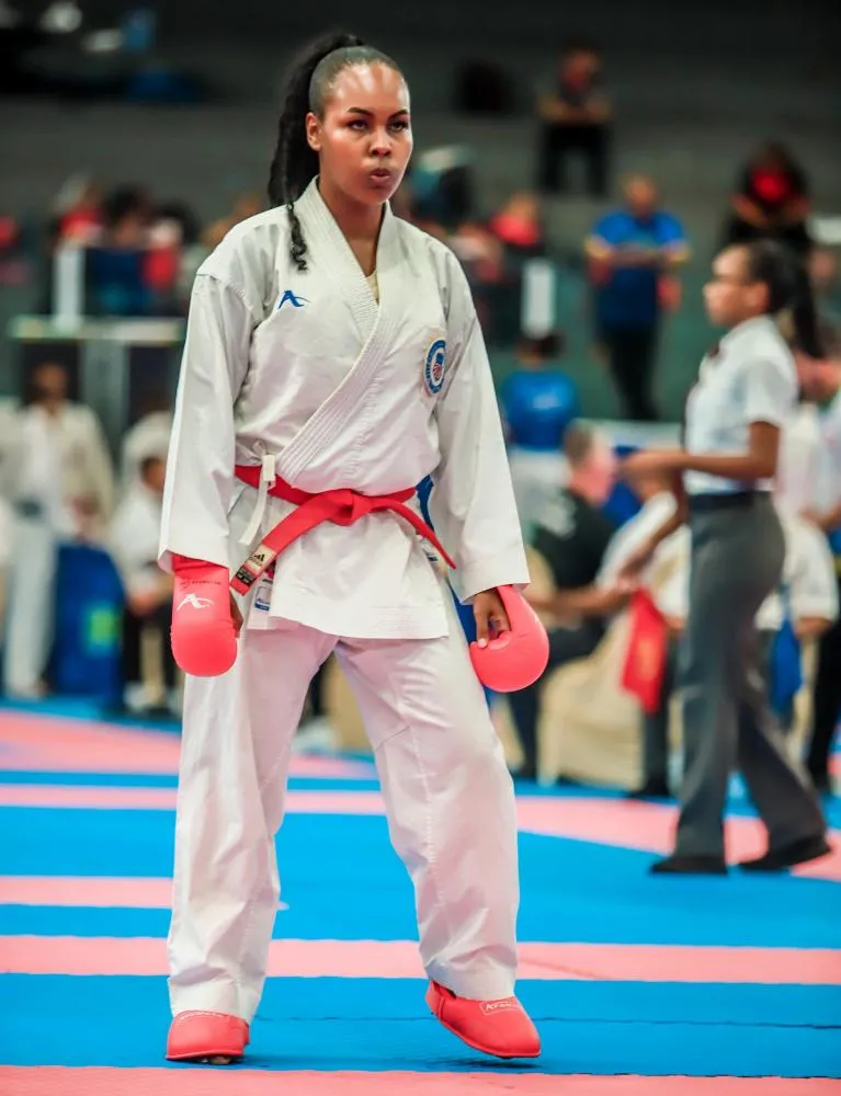 Larissa Barbosa é destaque no Open Nacional de Karatê e ocupa o 10º lugar no Ranking Nacional 